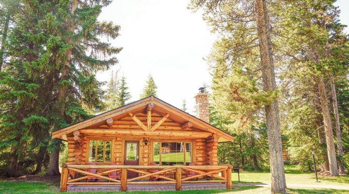 Cabins & Lodges