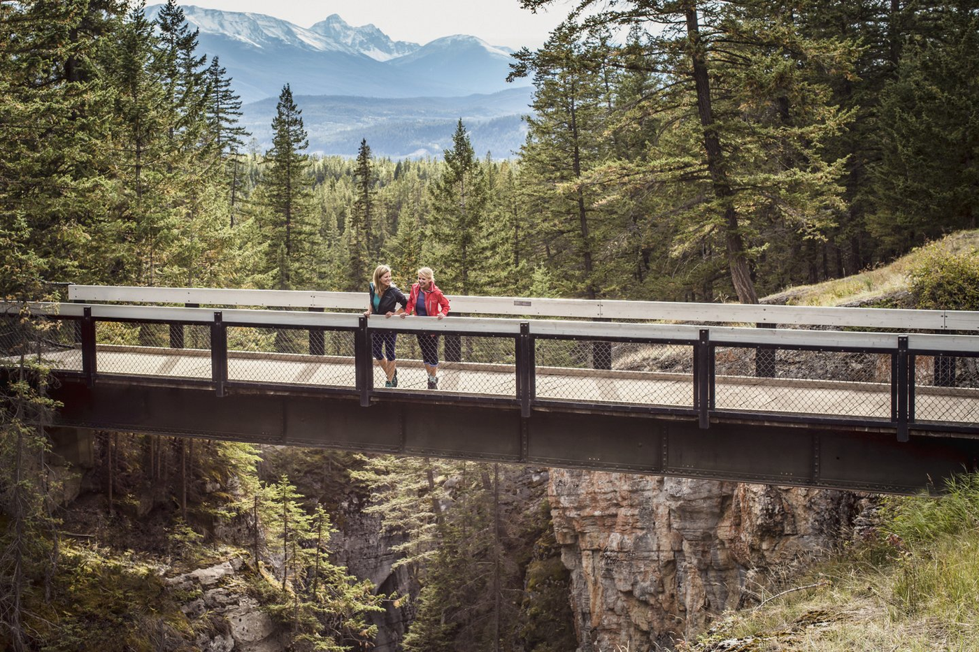 Maligne Canyon - fifth bridge