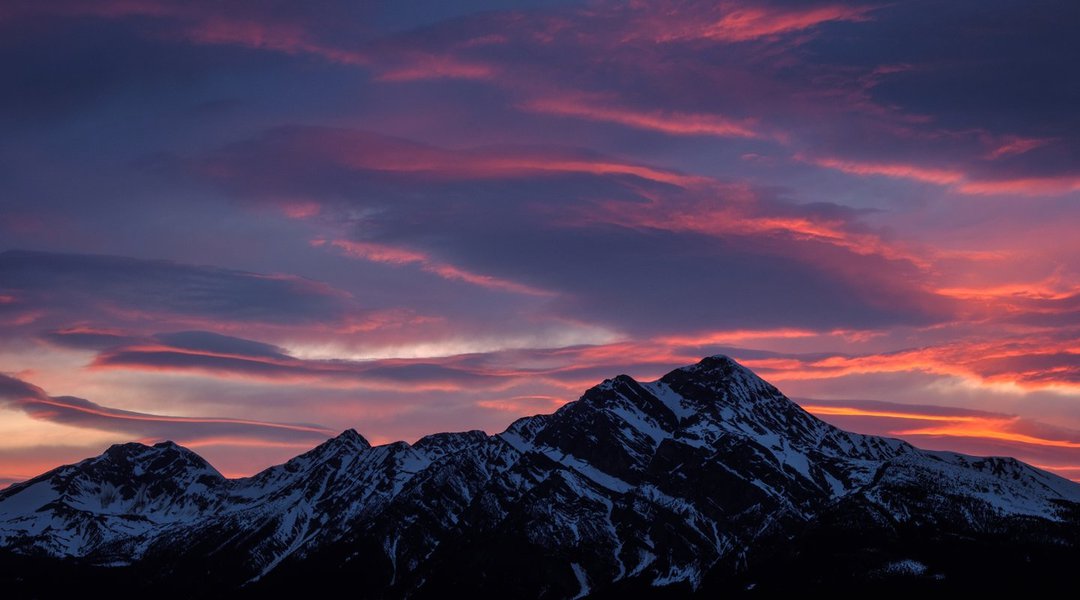 Jeff Lewis Photography - Pyramid mountain sunset
