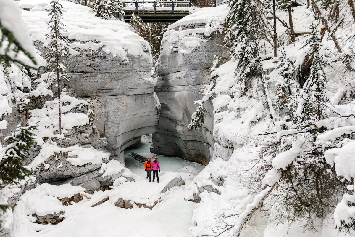 Maligne Canyon - Hotel Deal