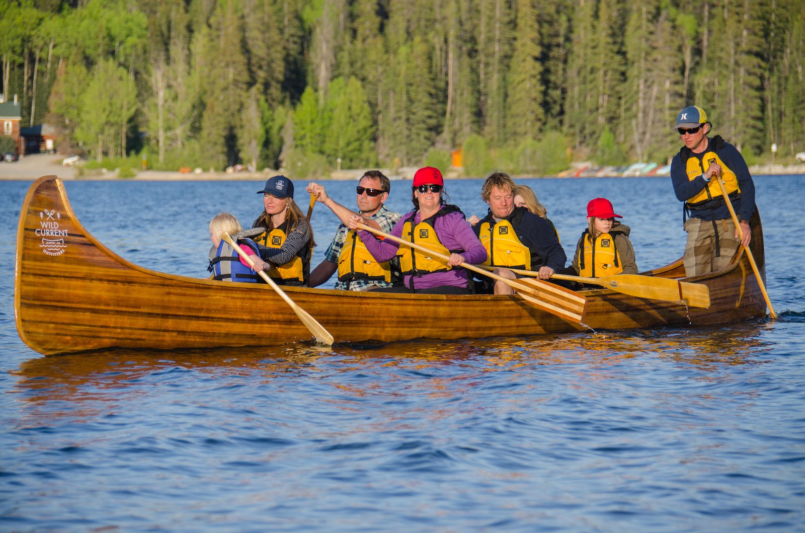 PetFriendly Pyramid Lake Canoe Adventure Tourism Jasper