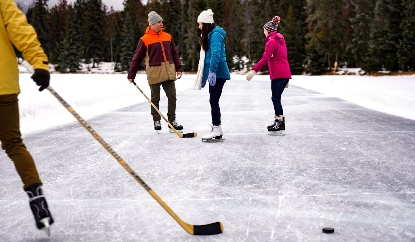 Skating on Lake Mildred Tourism Jasper