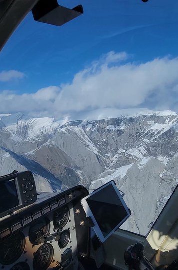 jasper heli tour