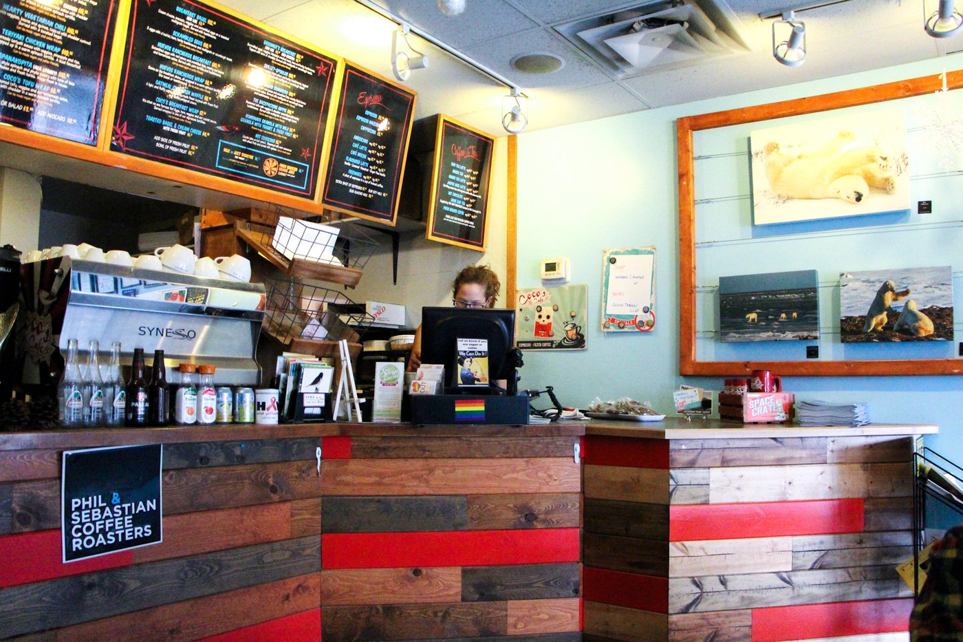 Coco's Cafe - Interior