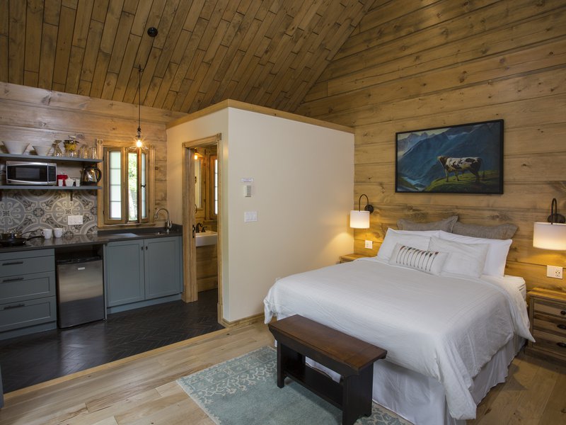 bear hill lodge