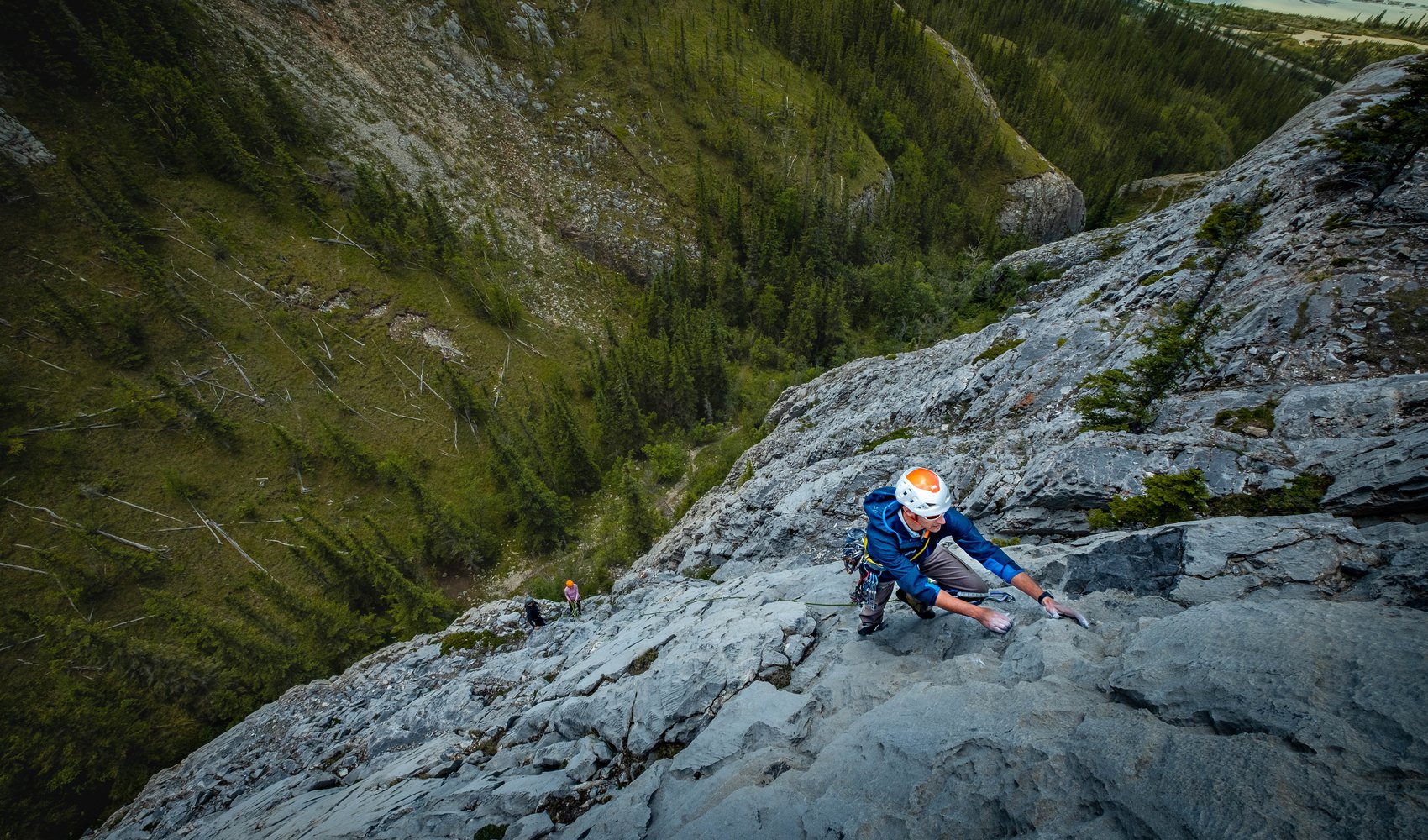 Rock climbing in Jasper Tourism Jasper