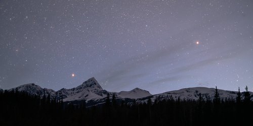 JBartlett--April2019-Alberta-Jasper-DarkSky-9489.jpg