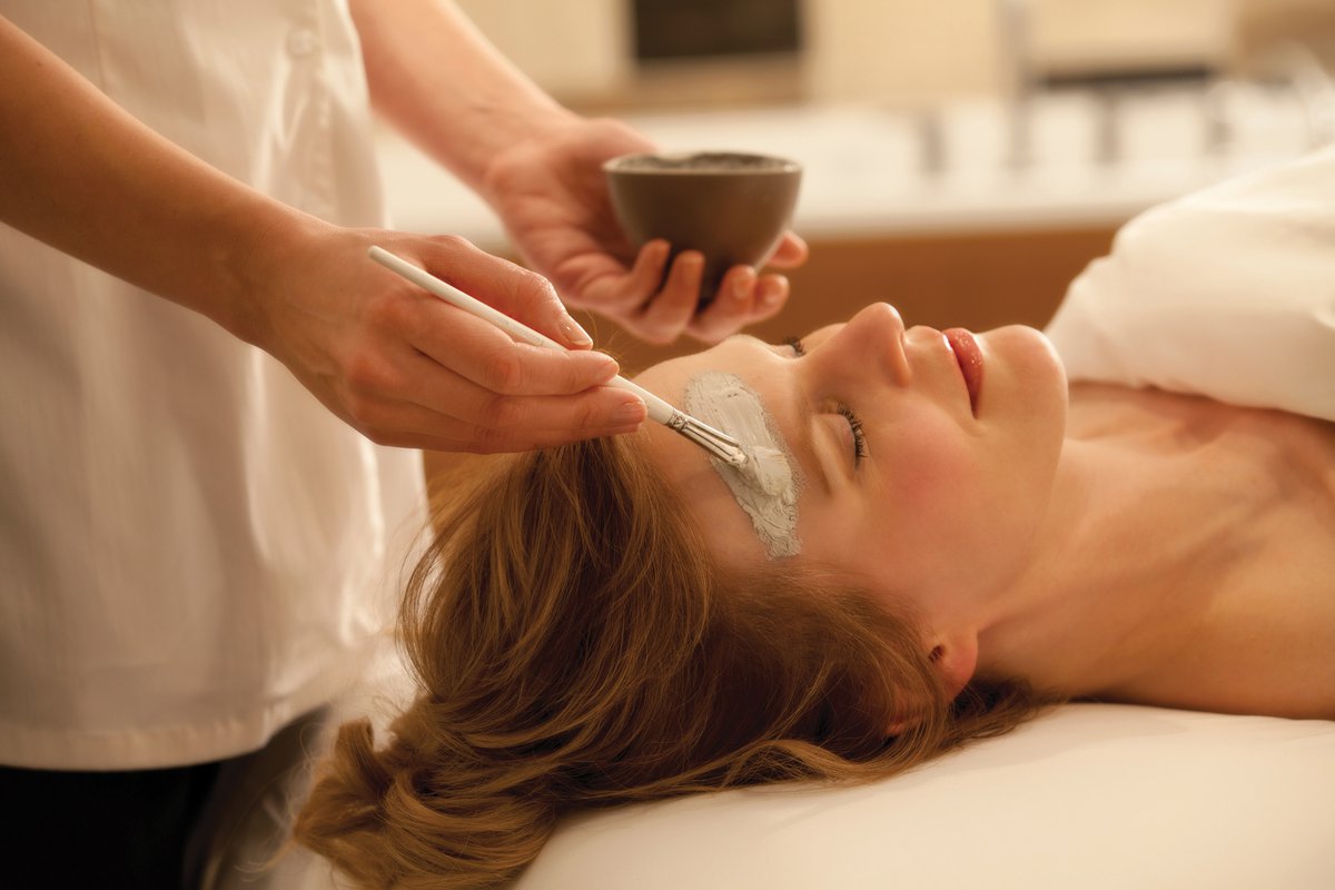 JPL - Facial.jpg JPL - Facial.jpg