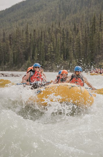 Jasper's-Whitewater-Rafting-Carmella