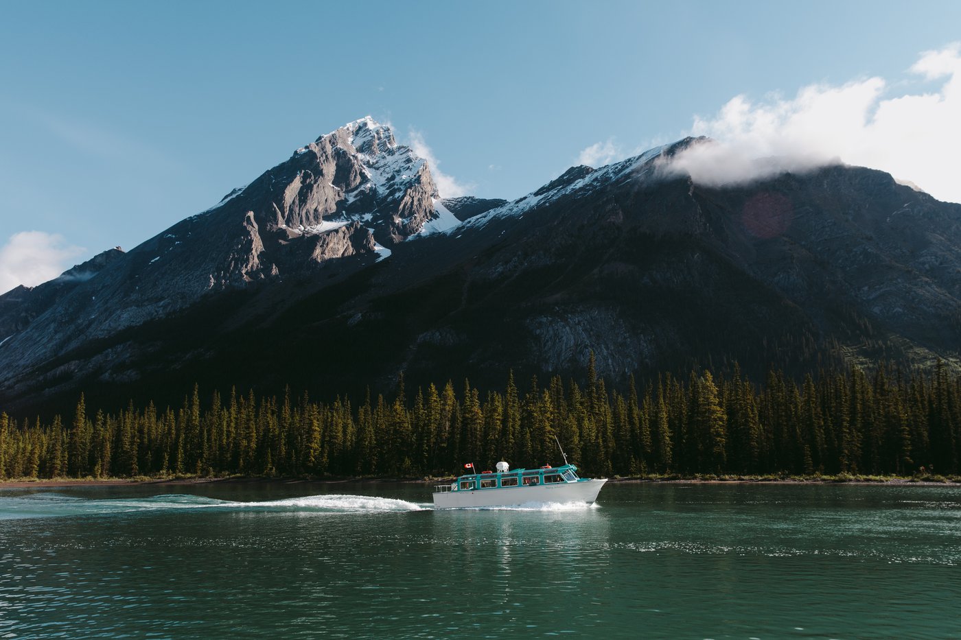 MaligneLakeBoatCruise_Pursuit_CRMikeSeehagel-02_5D4_6020_HIRES.jpg