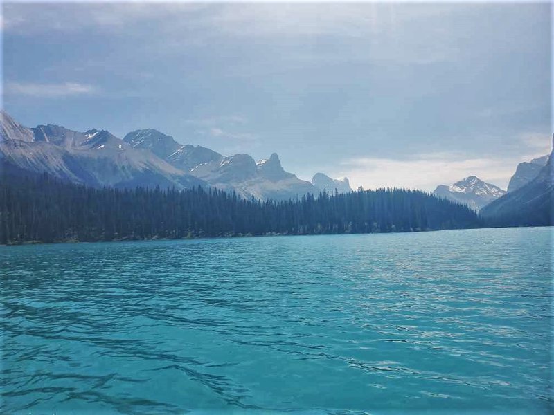 Jasper Park Fishing - Maligne Lake