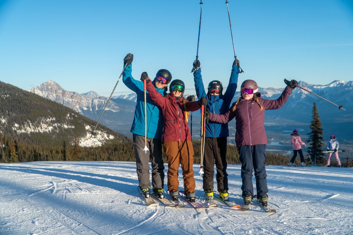 Marmot Family Pass