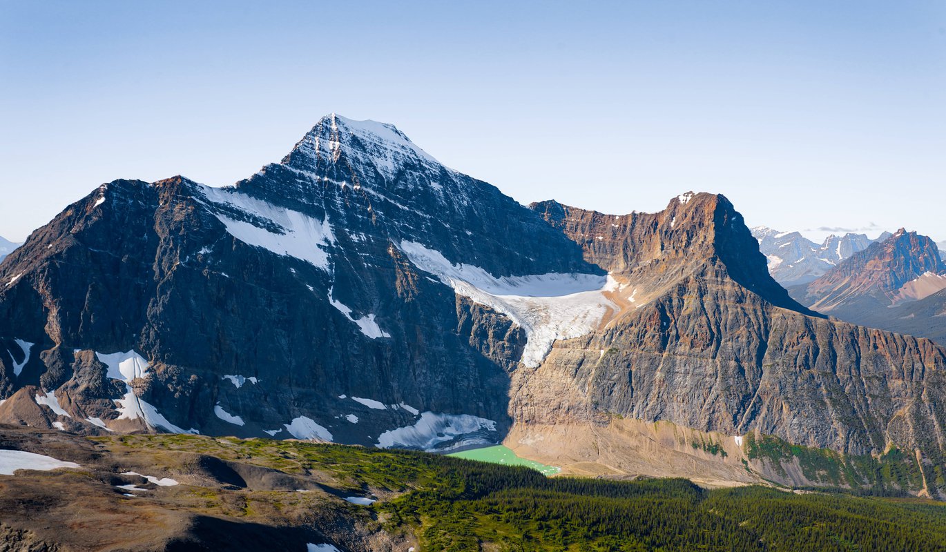 Mount-Edith-Cavell-Ariel Mount-Edith-Cavell-Ariel
