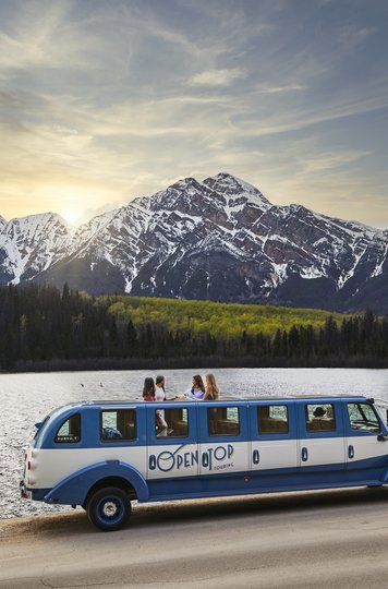 open-top-bus open-top-bus