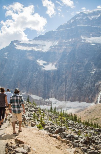 MT Edith Cavell Hike -Parks-Canada-/ Mt Ryan-Bray