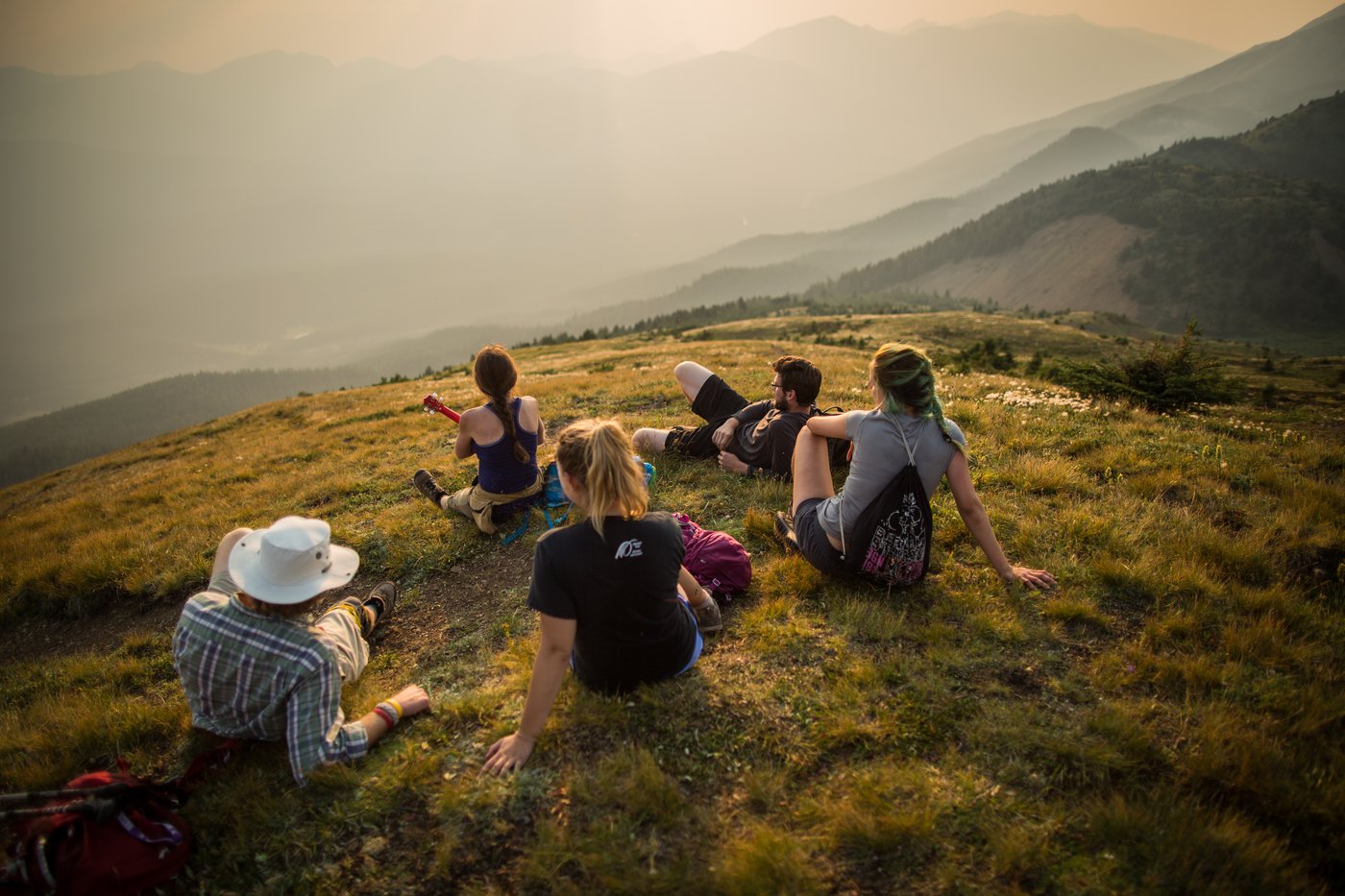 Friends at Opal Hills - Parks Canada/ Ben Morin