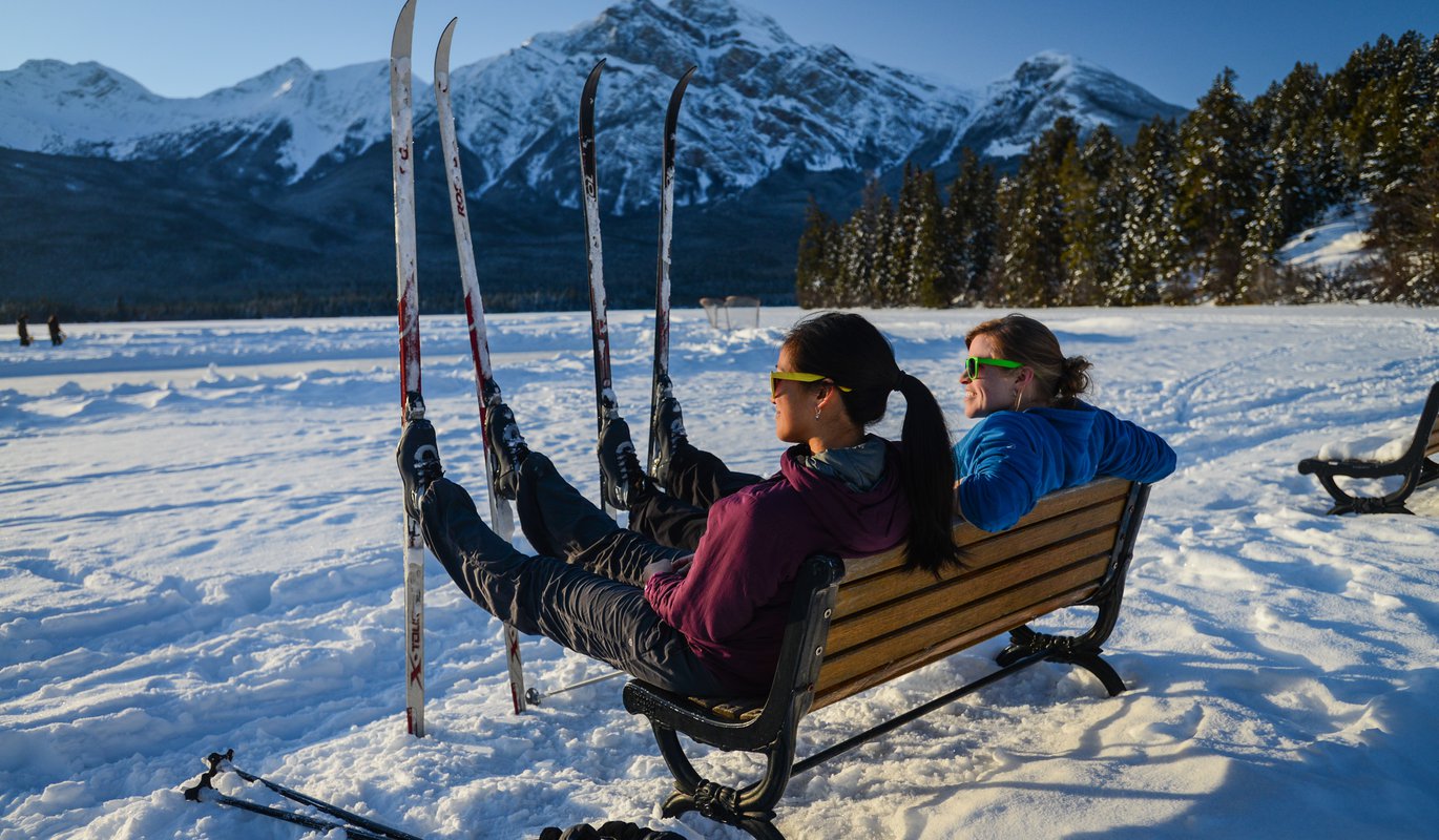 ParksCanada-TwoXCountrySkiersResting-NicoleGAboury-CR.JPG ParksCanada-TwoXCountrySkiersResting-NicoleGAboury-CR.JPG