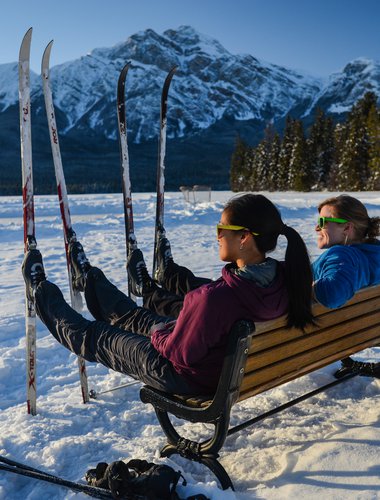 ParksCanada-TwoXCountrySkiersResting-NicoleGAboury-CR.JPG ParksCanada-TwoXCountrySkiersResting-NicoleGAboury-CR.JPG