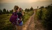 Parks Canada / Ben Morin-Woman Taking Photo At Opal Hills