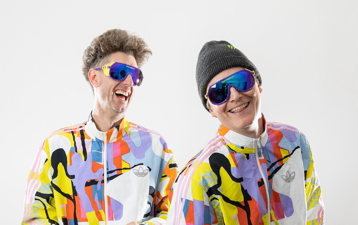 SkiiTour Slope Party