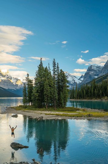 Spirit Island_Jasper Summer.jpg