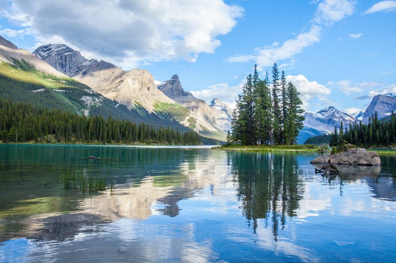 Spirit Island Maligne Lake