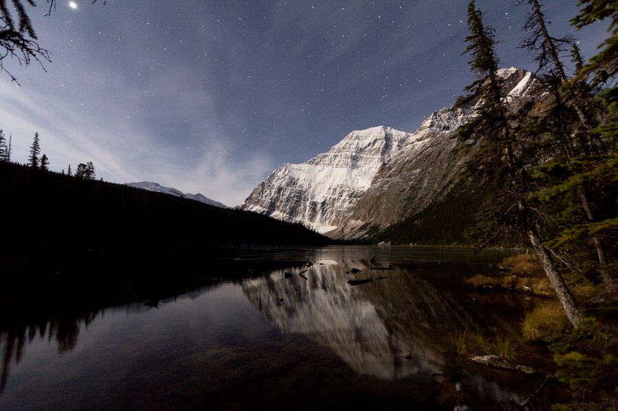 Edith Cavell Dark Sky Rogier Gruys Blue Peak Travel Photography