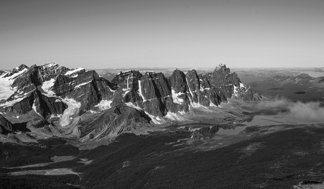 TonquinValleyRamparts_Aerial_CRCelinaFrisson_4 (1).jpg TonquinValleyRamparts_Aerial_CRCelinaFrisson_4 (1).jpg