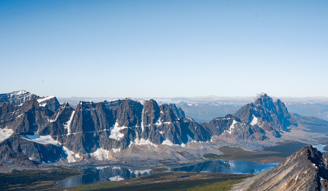 Tonquin Valley Helicopter Shot