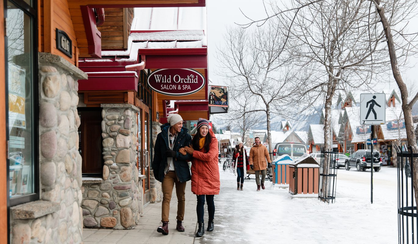 Town Shot High Res - Travel Alberta/ Mike Seehagel Town Shot High Res - Travel Alberta/ Mike Seehagel