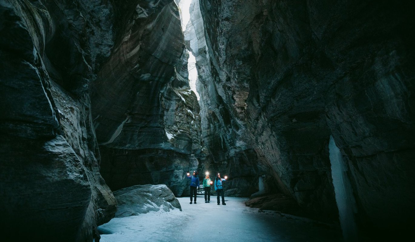 Maligne Canyon Icewalk Maligne Canyon Icewalk