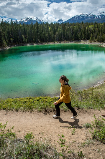 Valley of 5 Lakes - Parks Canada/ Nicole Gaboury Valley of 5 Lakes - Parks Canada/ Nicole Gaboury