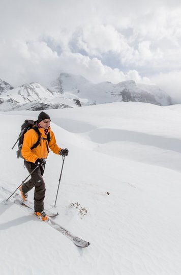 Ski Touring - couple