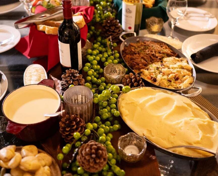 christmasinjasperdinner.jpeg christmasinjasperdinner.jpeg