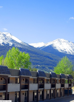 Maligne Lodge