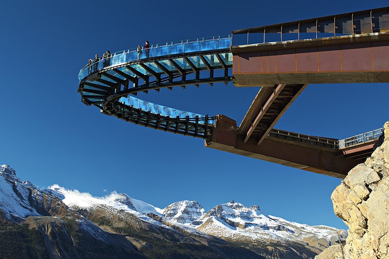 glacier_skywalk___from_below_stelejehmugpoqacj.width-800_DMLWman.jpg