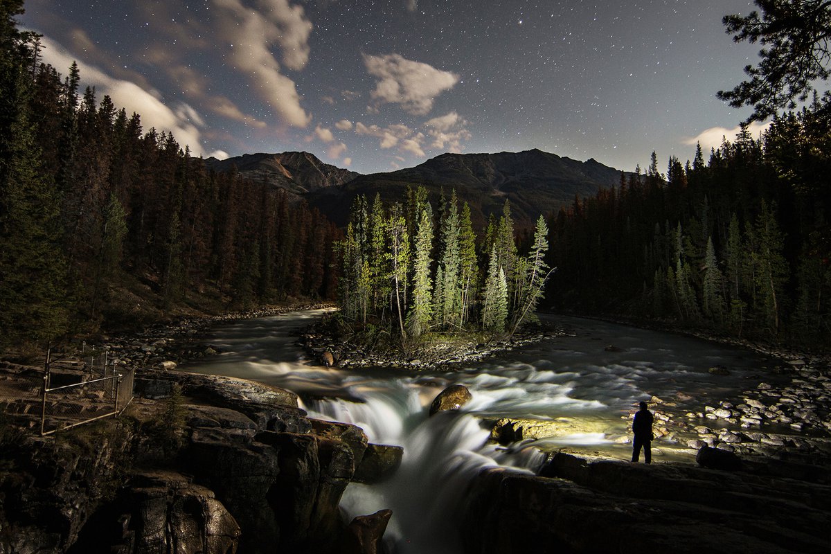 Sunwapta-falls-night-jasper.