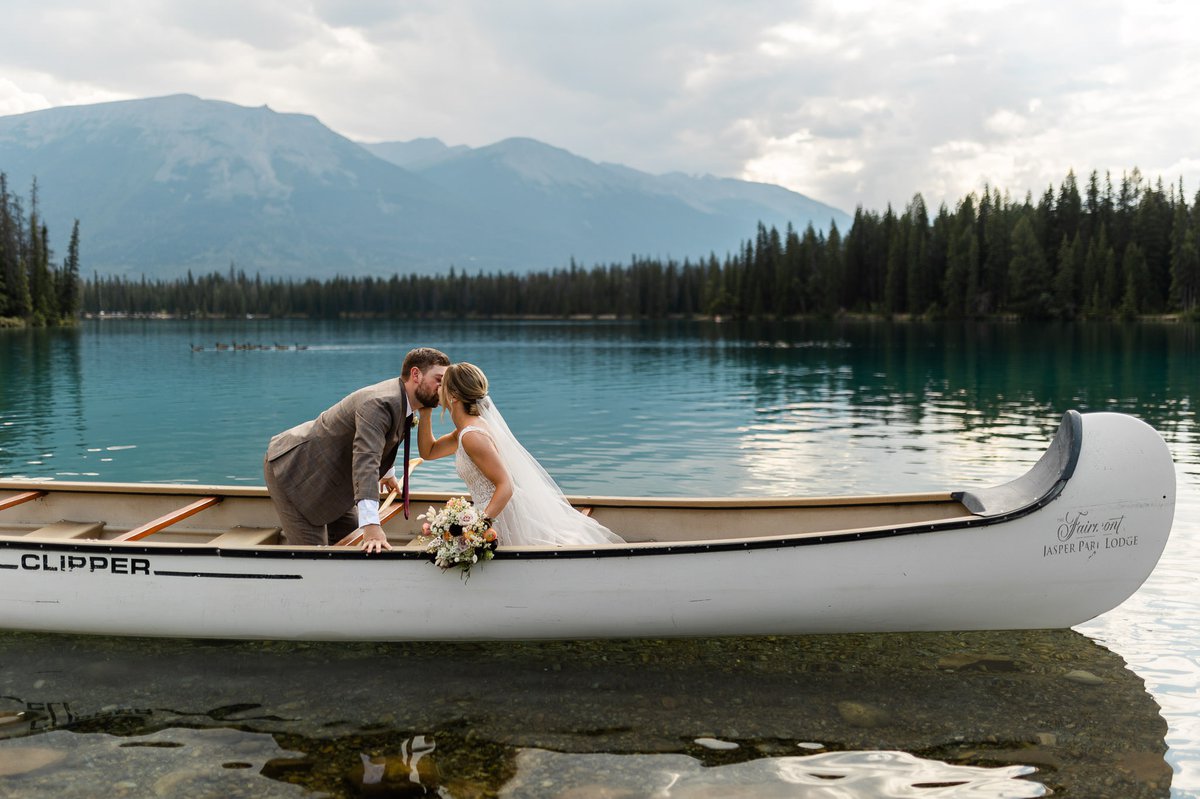 wedding-photography-jasper-park-lodge